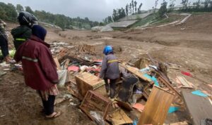 Longsor Maut Cisarua Bandung Barat