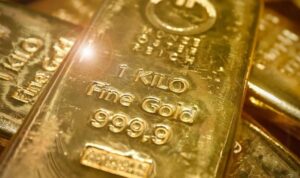 OJK peringatkan ketidakseimbangan pasokan dan permintaan emas jadi tantangan utama bank syariah. Cari