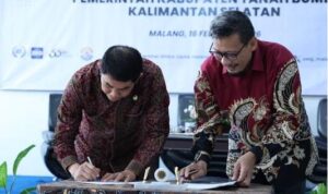 Bupati Tanah Bumbu Andi Rudi Latif teken kerja sama strategis dengan Universitas Widya Gama Malang. (MC Tanbu)