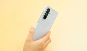 Ilustrasi - Tampilan ponsel Samsung Galaxy A56.