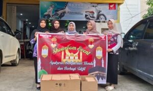 Dealer Honda Saudara Sukses Sejahtera menggelar kegiatan Showroom Event Syukuran Berkah dari Honda dan Berbagi Takjil Ramadan. (Humas Honda)