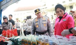 Suasana Gerakan pangan Murah Polda Kalsel, Senin (9/3/2026).(Foto : Humas Polda Kalsel)