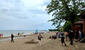 pantai gedambaan Kotabaru